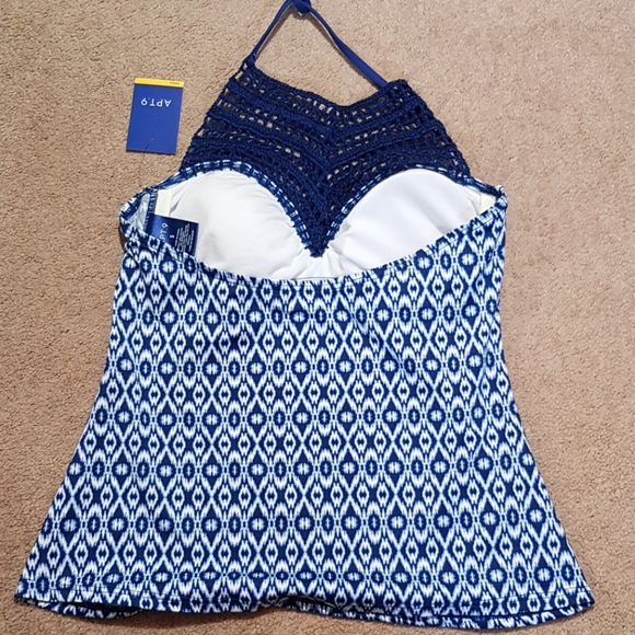 Apt. 9 Crocheted Bra Swim Top - Picture 4 of 6